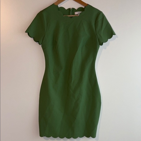 Likely Scallop Manhattan Bodycon Mini Dress Green NEW - Picture 2 of 14